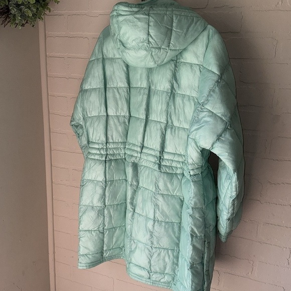 Free People coat Patricia poncho hoodie snap jacket sides NWT small green mist - Picture 7 of 16